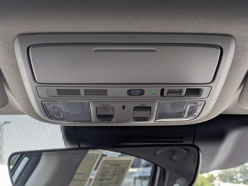 Used 2019 Honda Accord Touring image 23