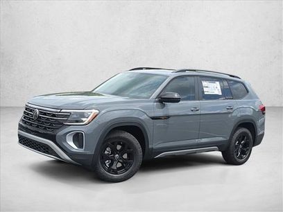 New 2026 Volkswagen Atlas Peak Edition