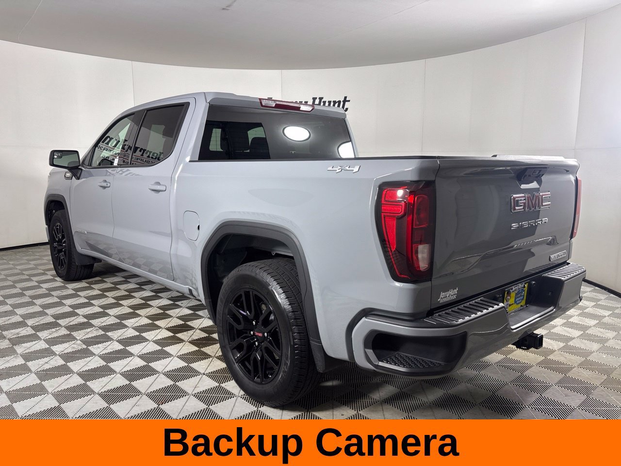 Used 2024 GMC Sierra 1500 Elevation AWD/4WD image 9