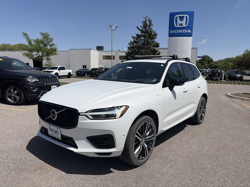 Used 2021 Volvo XC60 T8 R-Design w/ Protection Package Premier AWD/4WD image 1