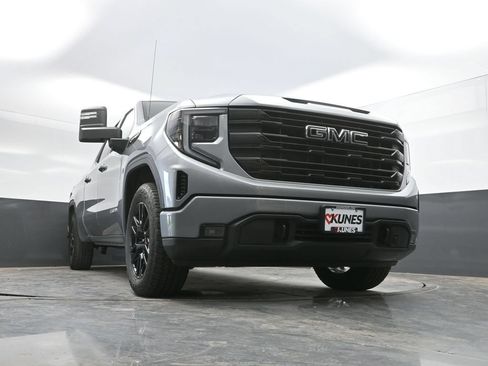 Used 2024 GMC Sierra 1500 Elevation w/ Max Trailering Package AWD/4WD image 35