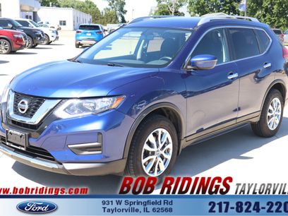 Used 2017 Nissan Rogue SV