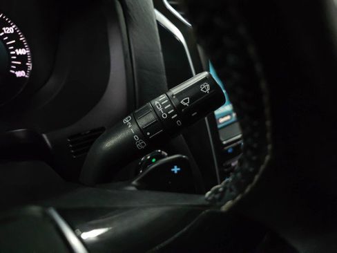 Used 2017 Ford Explorer Platinum image 24