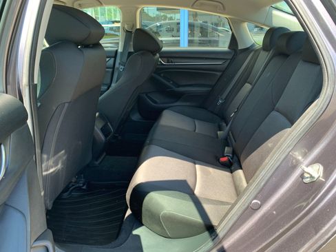 Used 2019 Honda Accord LX image 21
