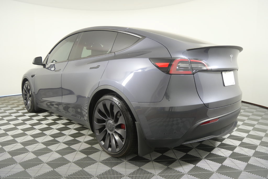 Used 2023 Tesla Model Y Performance AWD/4WD image 7