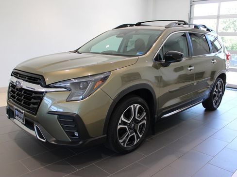 Used 2024 Subaru Ascent Touring AWD/4WD image 12