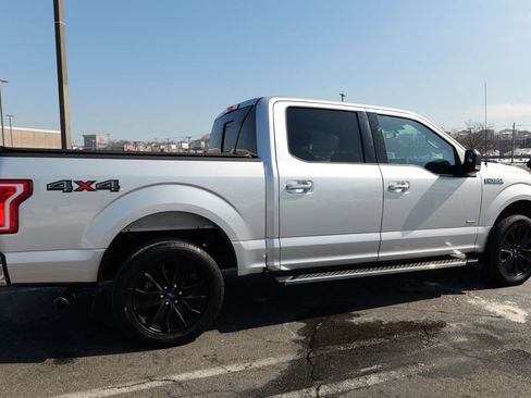Used 2017 Ford F150 XLT w/ Equipment Group 302A Luxury AWD/4WD image 9