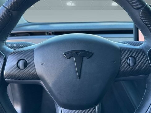 Used 2021 Tesla Model 3 Standard Range Plus image 15