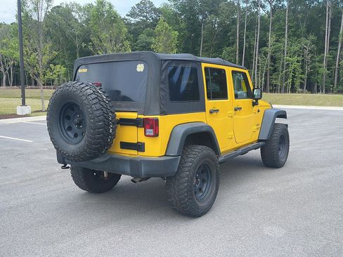 Used 2015 Jeep Wrangler Unlimited Sport w/ Quick Order Package 23S AWD/4WD image 7