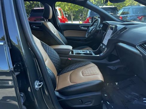 Certified 2024 Ford Edge Titanium w/ Titanium Elite Package AWD/4WD image 35