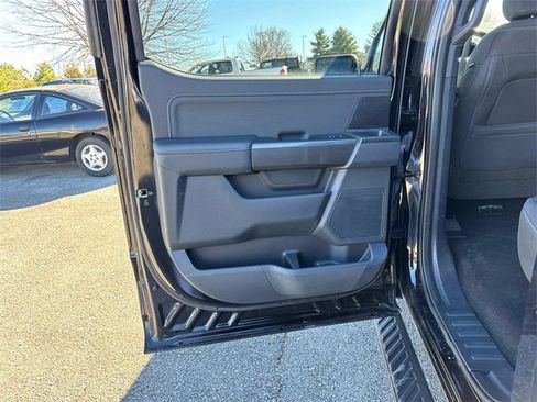 Used 2022 Ford F150 XLT w/ Equipment Group 302A High image 15