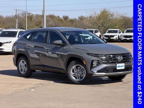 New 2026 Hyundai Tucson SE image 2