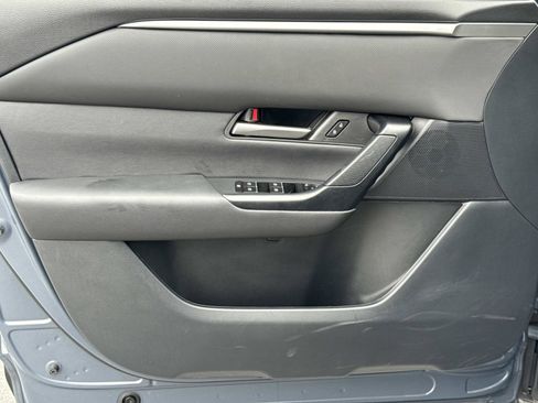 Used 2023 MAZDA CX-50 2.5 S w/ Preferred Plus Pkg image 16