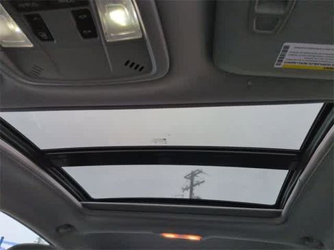 Used 2024 Chevrolet Malibu LT image 19