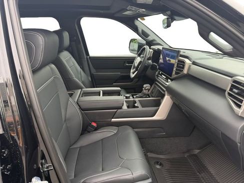 New 2026 Toyota Tundra Limited AWD/4WD image 17