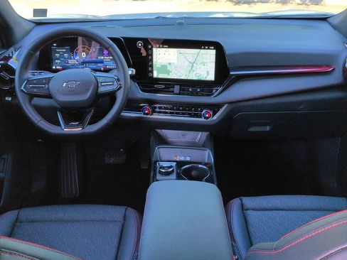 Certified 2026 Chevrolet Equinox RS w/ Convenience Package III image 21