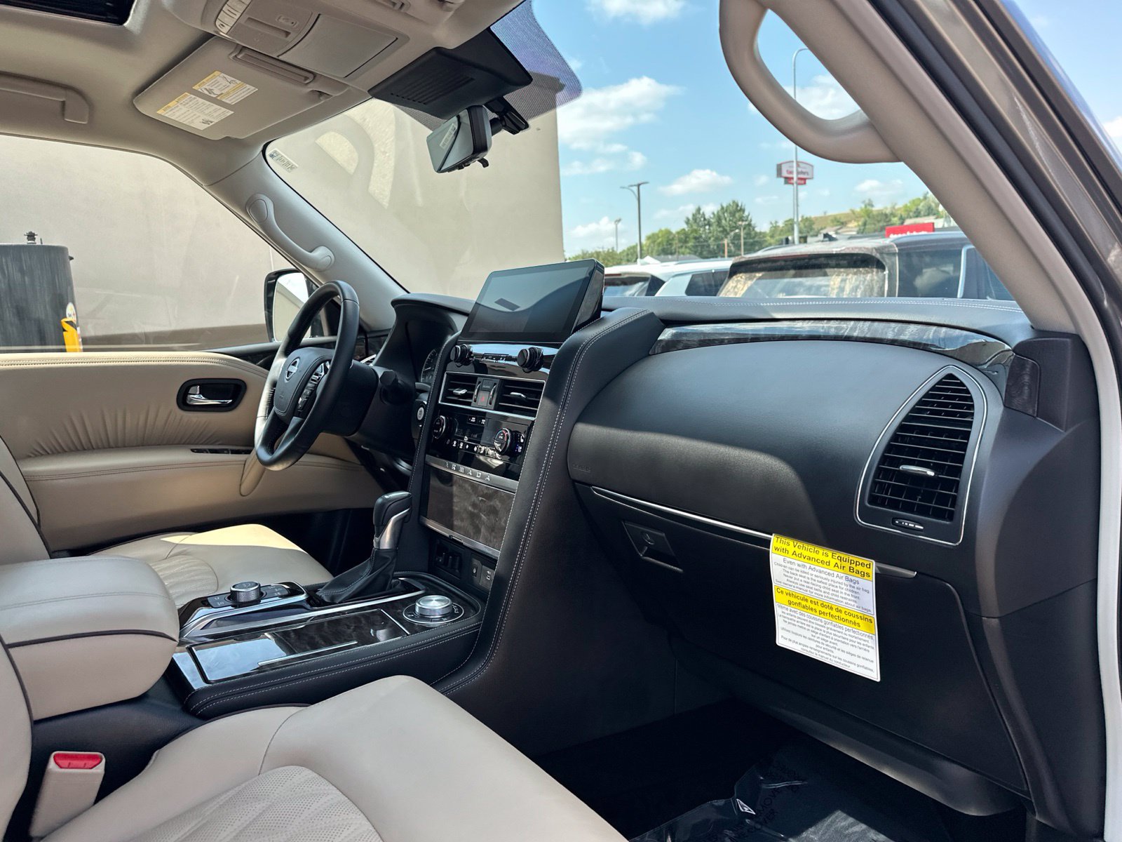 Used 2024 Nissan Armada Platinum w/ Cargo Package AWD/4WD image 42