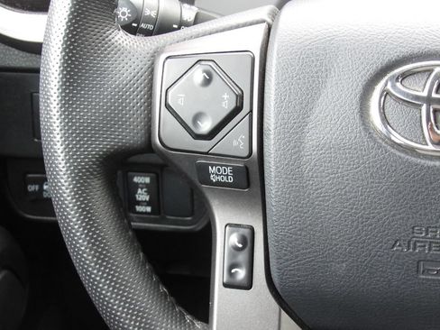 Certified 2023 Toyota Tacoma TRD Off-Road w/ Black Out Package (TMS) AWD/4WD image 26