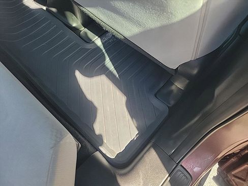 Used 2015 Honda CR-V LX image 26