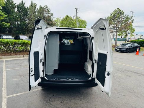 Used 2019 Nissan NV200 S FWD image 32