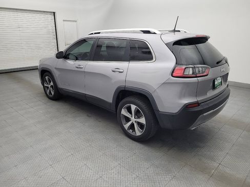 Used 2019 Jeep Cherokee Limited w/ Luxury Group FWD image 3