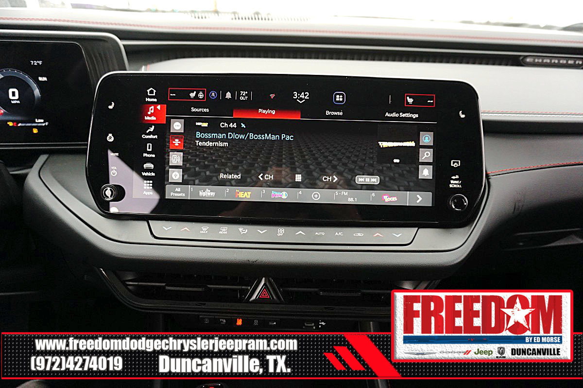 New 2026 Dodge Charger Scat Pack w/ Blacktop Package AWD/4WD image 20