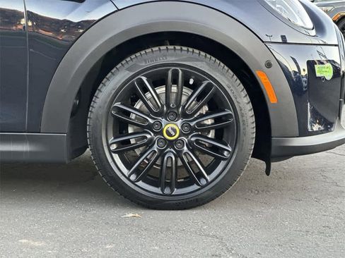 Used 2023 MINI Cooper SE image 42