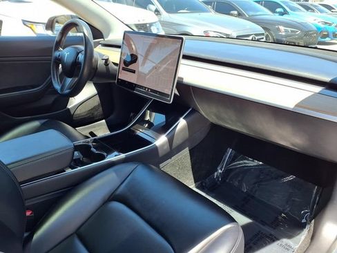 Used 2018 Tesla Model 3 Long Range RWD image 28