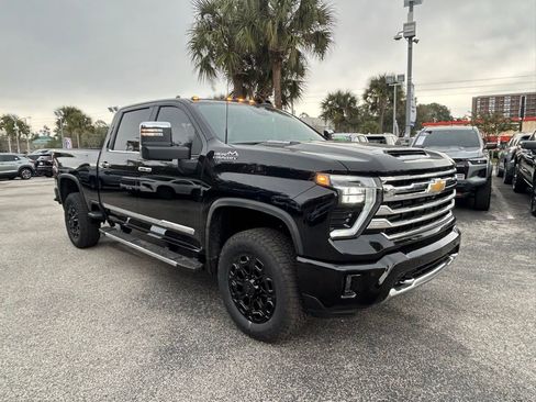 New 2026 Chevrolet Silverado 3500 High Country w/ Technology Package AWD/4WD image 9