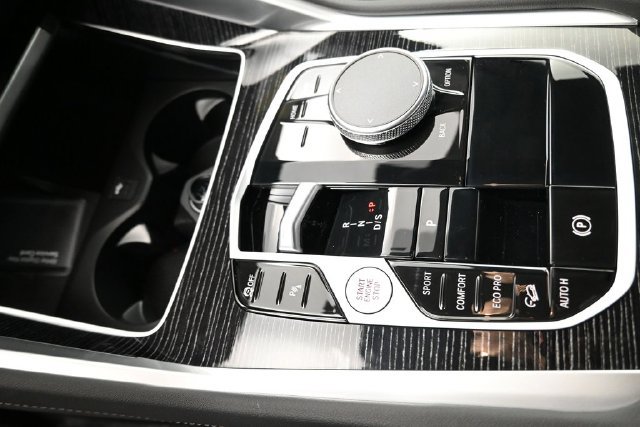 New 2027 BMW X6 xDrive40i AWD/4WD image 13