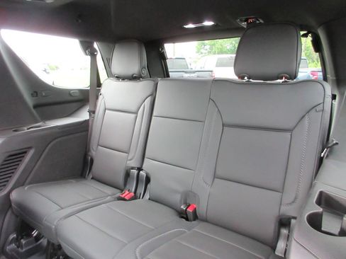 Certified 2025 GMC Yukon Denali w/ Denali Reserve Package AWD/4WD image 27