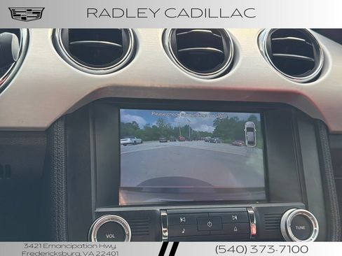 Used 2017 Ford Mustang GT Premium RWD image 8
