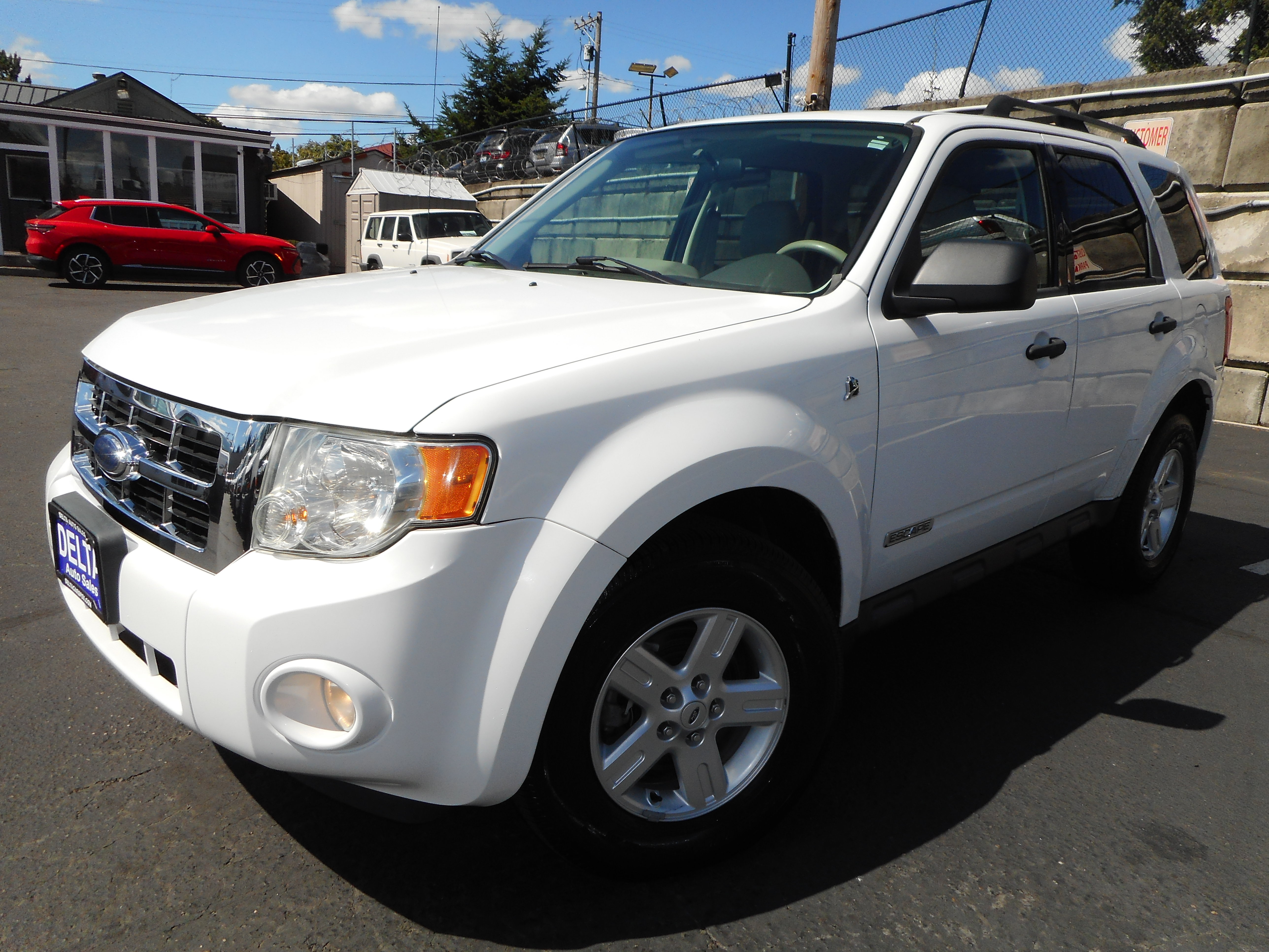 Used 2008 Ford Escape 4WD Hybrid image 4
