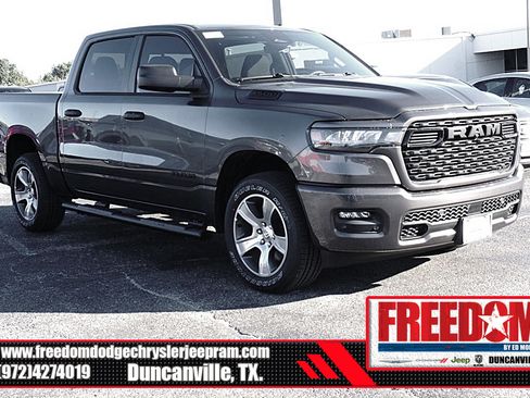 New 2026 RAM 1500 Express image 7