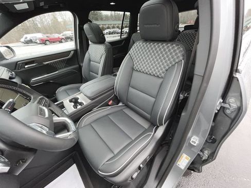 New 2026 GMC Acadia Denali w/ Super Cruise Package image 20