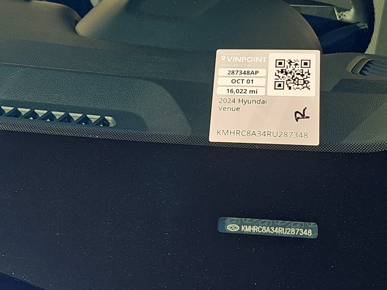 Certified 2024 Hyundai Venue SEL FWD image 25