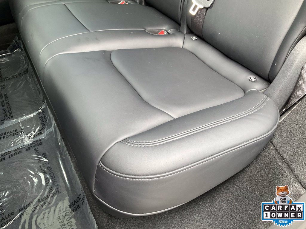 Used 2024 Tesla Model Y 2WD image 23
