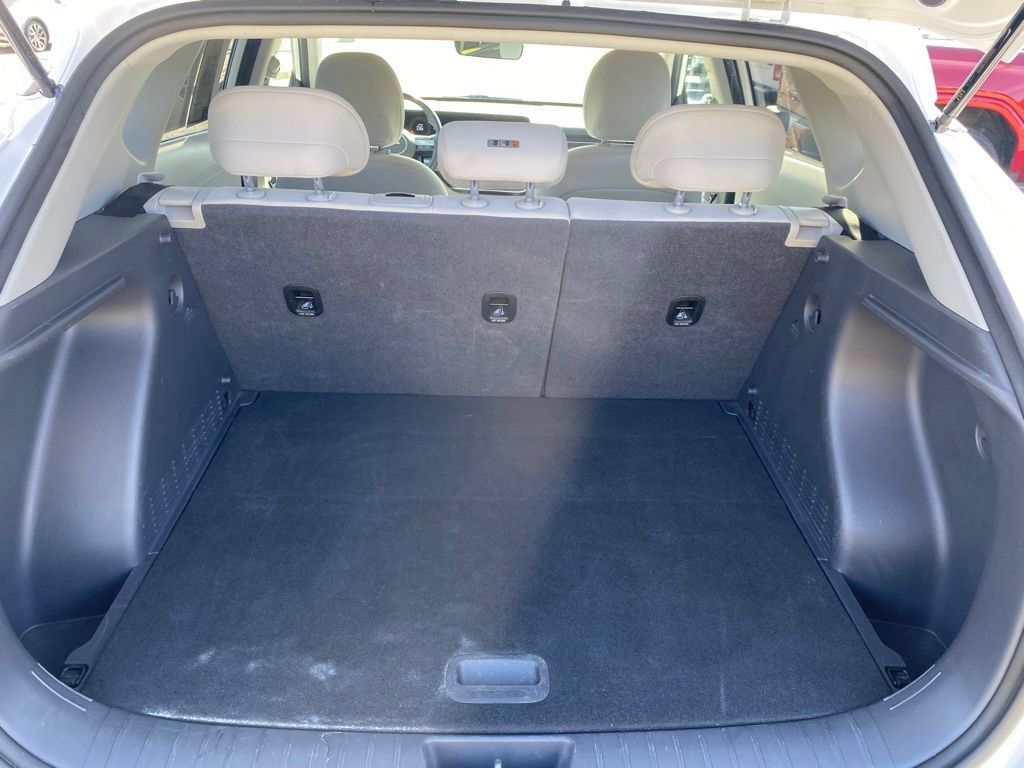 Used 2024 Hyundai Kona SEL AWD/4WD image 10