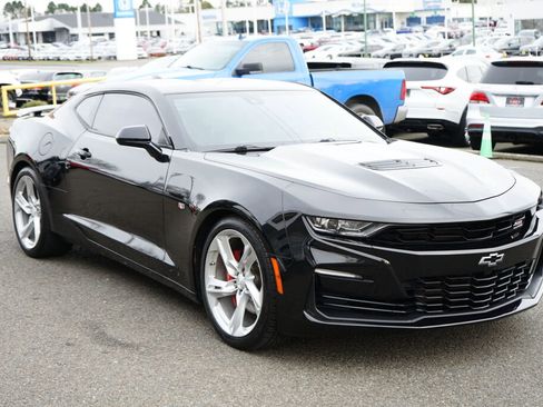Used 2019 Chevrolet Camaro SS image 7