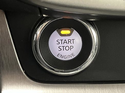 Used 2024 Nissan Murano SL AWD/4WD image 22