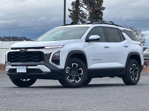 New 2026 Chevrolet Equinox ACTIV w/ Convenience Package III AWD/4WD image 1