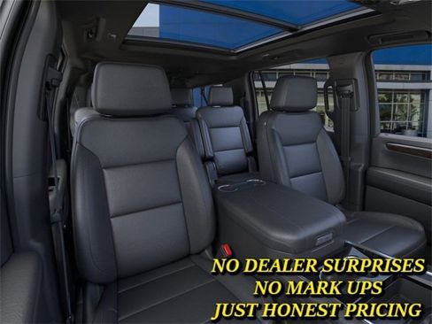 New 2026 Chevrolet Suburban Z71 w/ Comfort Package image 16
