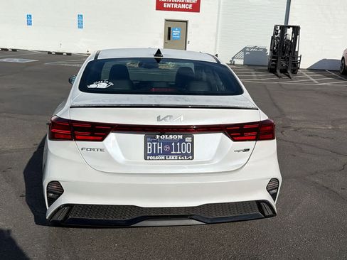 Used 2024 Kia Forte GT-Line w/ GT-Line Premium Package image 6