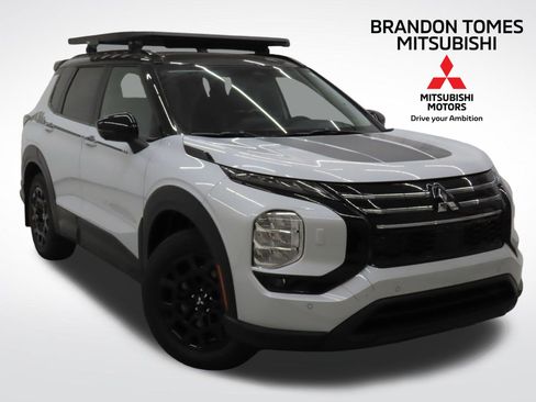 New 2026 Mitsubishi Outlander AWD image 1