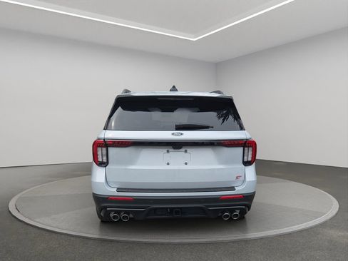 New 2026 Ford Explorer ST AWD/4WD image 5