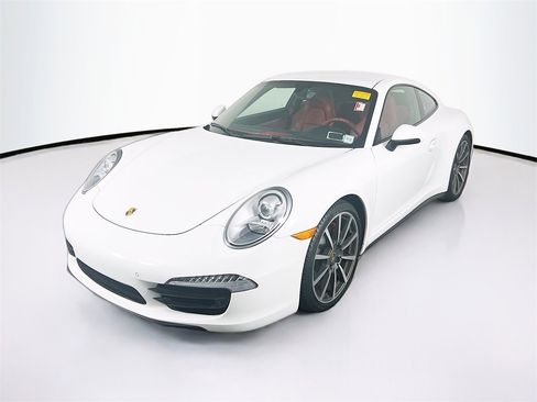 Used 2013 Porsche 911 Carrera 4S image 1