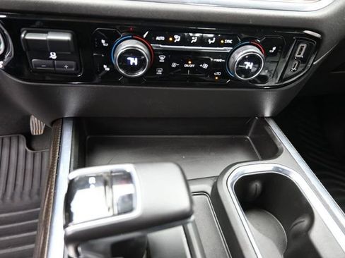 Used 2022 Chevrolet Silverado 1500 RST w/ Convenience Package II image 34