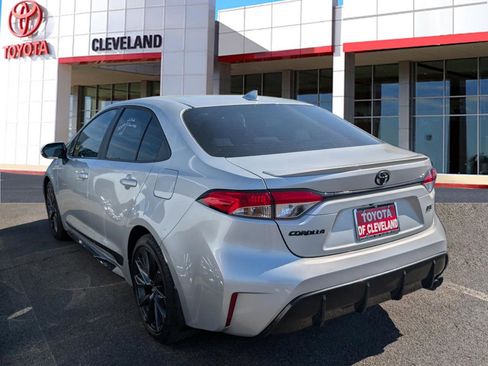 Used 2024 Toyota Corolla SE image 5