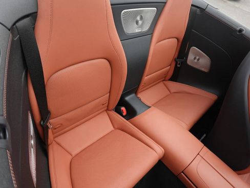 Used 2024 Mercedes-Benz SL 55 AMG 4MATIC image 18