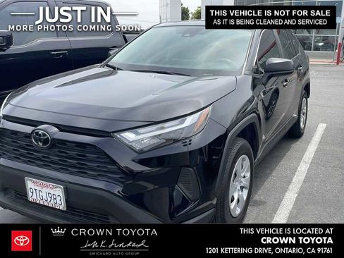 Used 2024 Toyota RAV4 LE FWD image 1